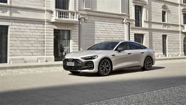 全新上汽奧迪A5L Sportback正式上市，限時(shí)臻享價(jià)25.99萬元起